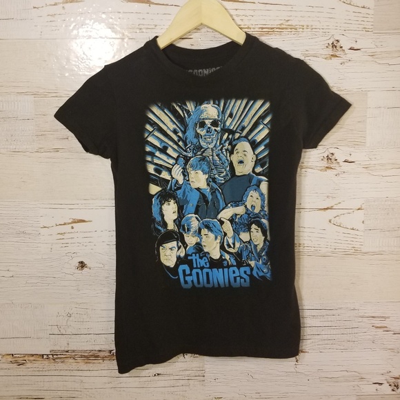 Goonies graphic tee Clearance